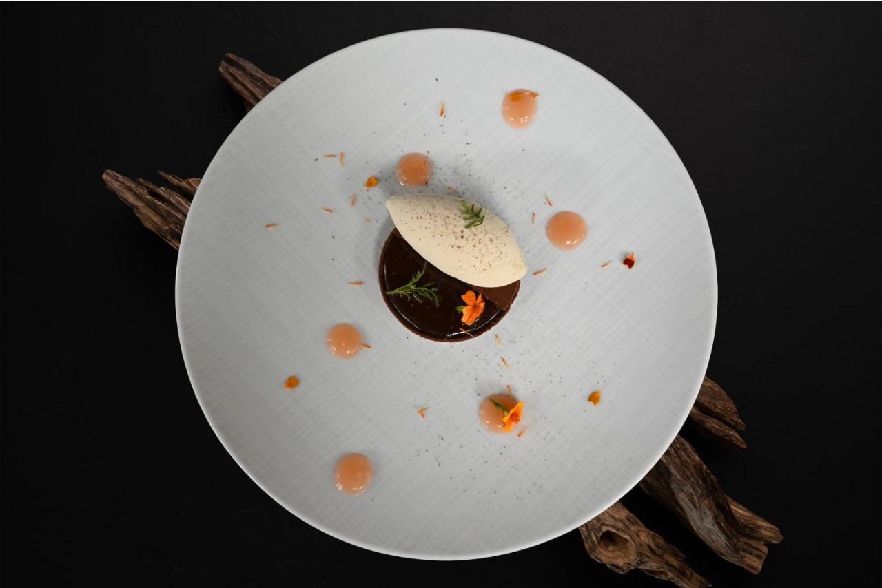 Hotel Restaurant Gastronomique La Huchette Replonges ภายนอก รูปภาพ