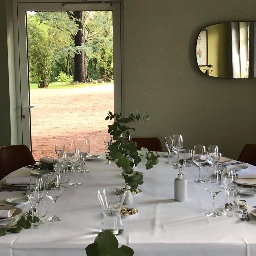 Hotel Restaurant Gastronomique La Huchette Replonges ภายนอก รูปภาพ