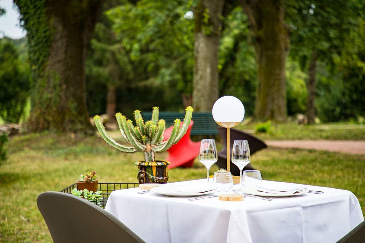 Hotel Restaurant Gastronomique La Huchette Replonges ภายนอก รูปภาพ